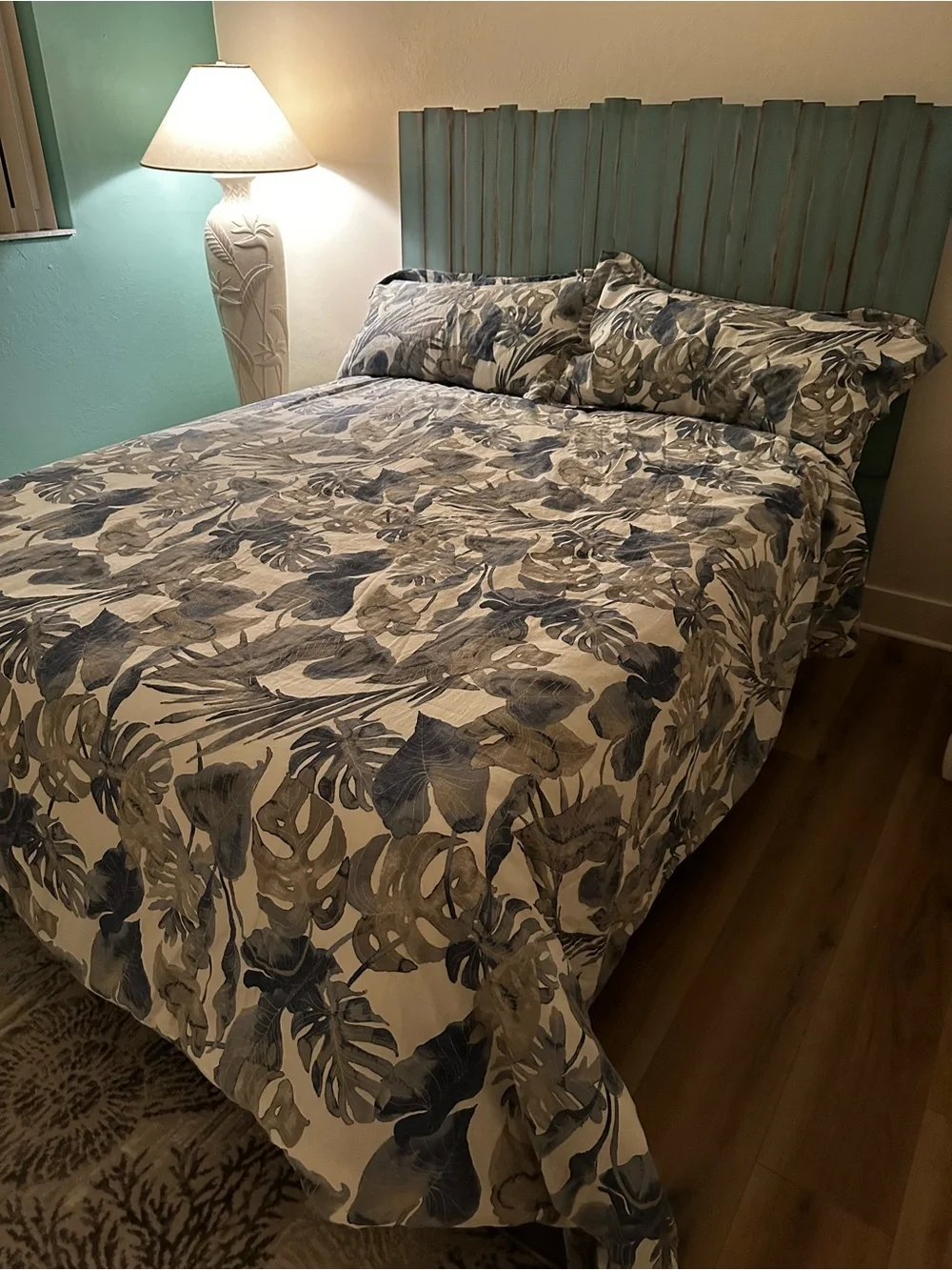 Tommy Bahama Blue/Green and Cream Tropical Leaf Duvet Cover Set
